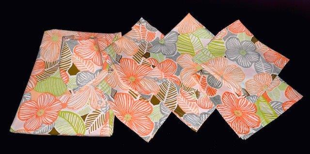 Citrus Tone Table Cloth and napkin set (1 of 1)