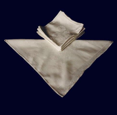 Lovely White Cotton textured Napkins: Soft Textured cotton