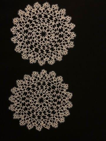 Pair of two vintage Delicate Doilies: Gorgeous and romantically delicate, these two beautiful doilies are 8inches in diameter