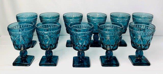 Set of 11 Montana blue Wine Glasses: Matches lots 219, gorgeous Montana blue! ___ inches tall