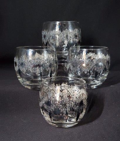 Vintage Mid Century Abstract Rolly Poly Glasses: Unique textured abstract design set of 4 rolly poly glasses 3.5 inches tall
