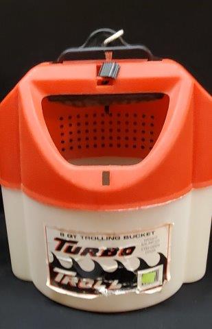 Trolling Bucket and Fishing Hooks (1 of 2)