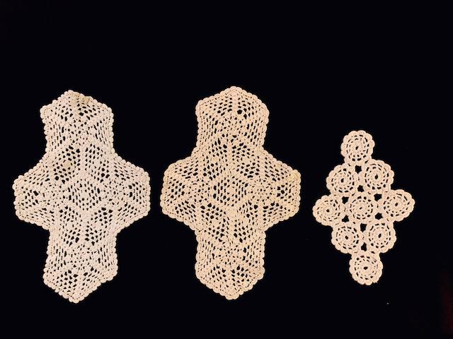 Trio of Vintage Table Linens: 3 beautiful diamond inspired design, crochet vintage table linens/mats