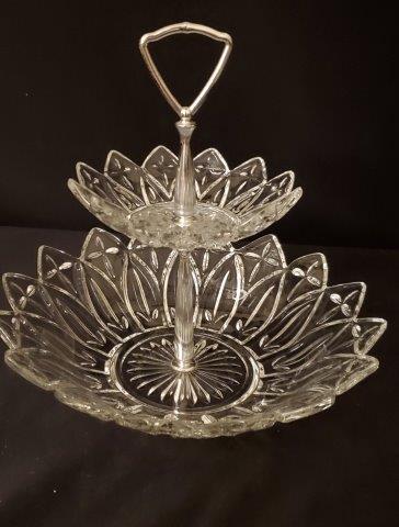 Two Tier Serving Dish with Handle (1 of 1)