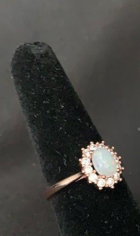 Size 8 Opal Cocktail Ring (1 of 2)