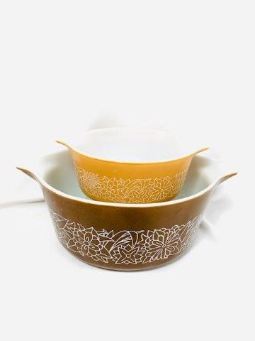 Pyrex Nesting Mixing Bowl: Brownstone mixing bowls in Pyrex sizes 474 & 475