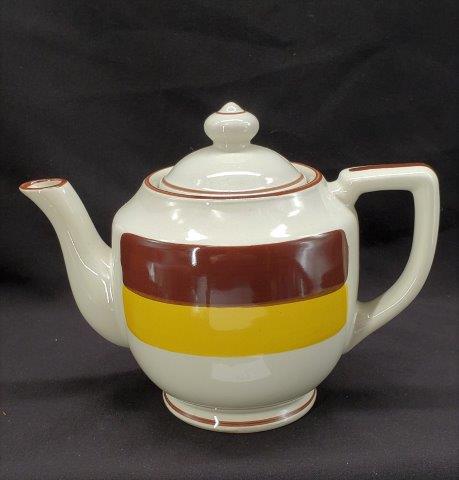 Vintage Stonecrest Teapot Made in Korea: Vintage Stonecrest Teapot, Rainbow, 1004 T, Made In Korea Brown & Yellow Stripe. Very nice old teapot in good condition