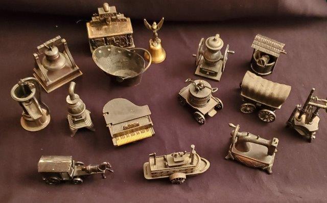 Vintage Die Cast Metal Pencil Sharpeners: Vintage Die Cast Metal Pencil Sharpeners