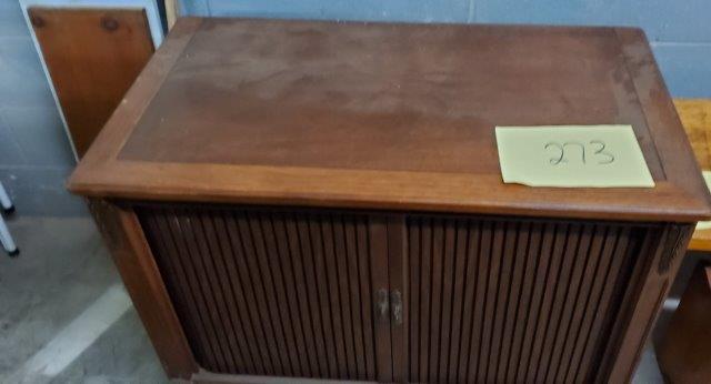 Vintage 1960's TV Console with Rolling Doors - TV been: Great project, really cool if one can add a fish tank in side size