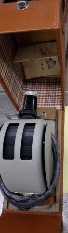 Vintage Minox Home Projector 30: 1960 Vintage Minox Home Projector 3001 complete in it's original case. Size: 8" x 5.25" x 3.5" Why not add this groovey little machine to your collection Today?