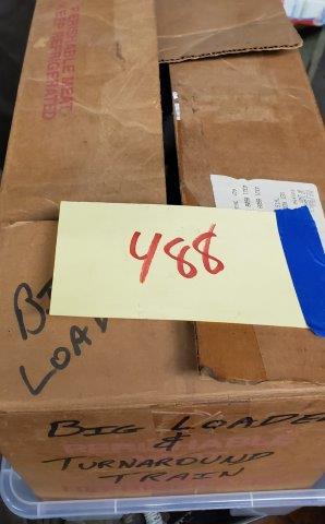 Large Box of Lincoln Log: Large Box of Lincoln Log