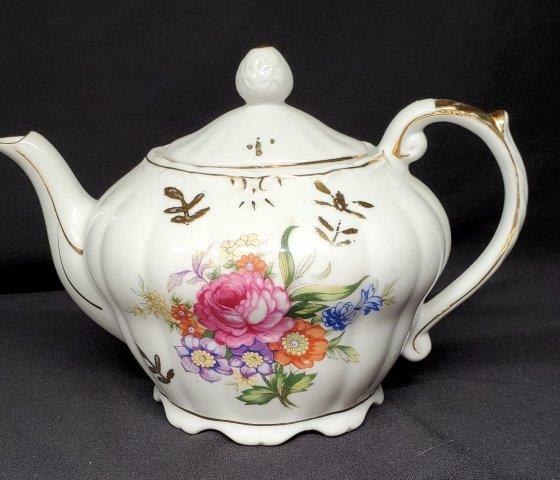 Musical Tea Pot: Musical Tea Pot