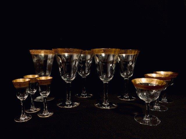 Antique Gold Foil Stemware: Beautiful Collection of 10 Gold Foil Trim Stemware includes 4 Goblets (7 in tall), 3 Ports (3 3/4 inch) & 3 Ports (3 3/4 inch)