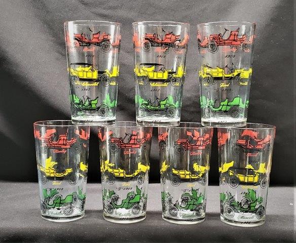 Mid Century Modern Auto Tumbler: Amazing 7 piece set of Mid Century Modern antique auto tumblers standing 5 inches tall