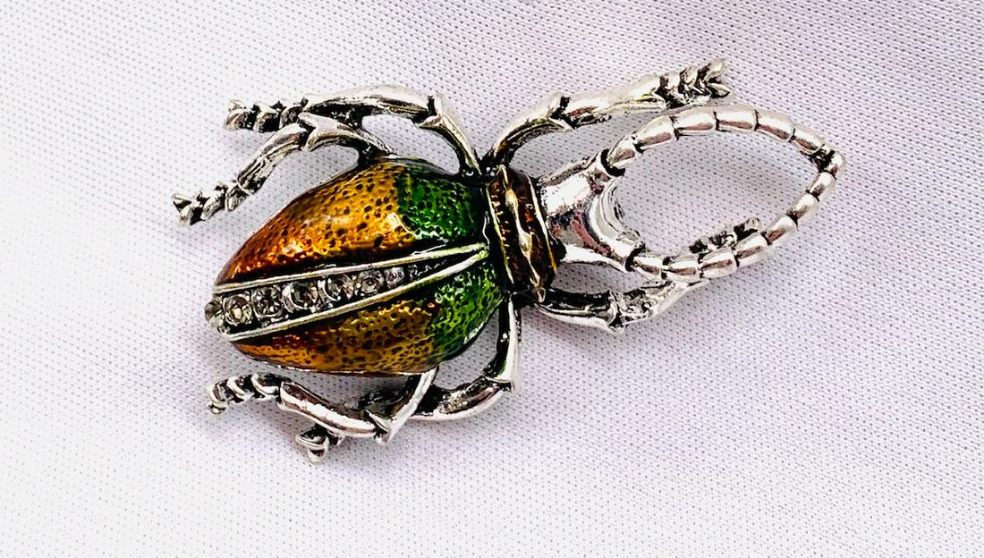 Green to Copper Beetle Brooch: 2 inches