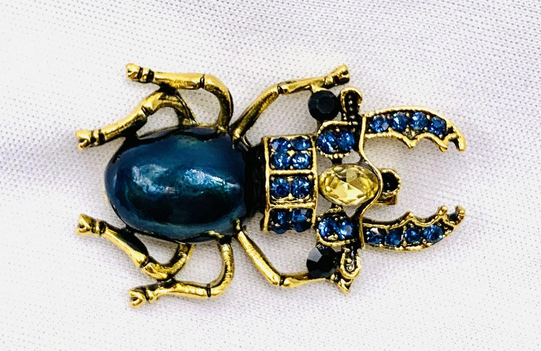Sapphire Rhinestone Beetle Brooch: 1 1/2 inches