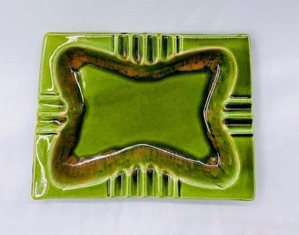 Vintage California Pottery USA Ashtray: This beautiful large California Pottery ashtray measures 9x7.