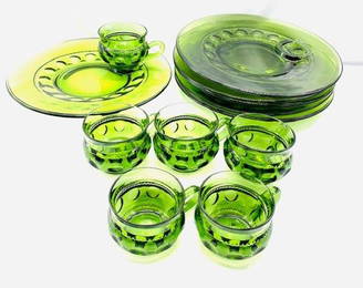 Vintage Avocado Green Snack Set