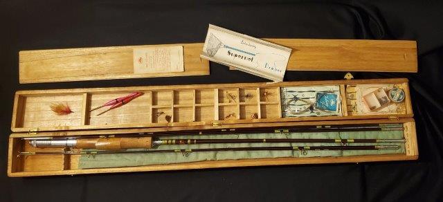 Vintage Japan Champion Standard Split Bamboo Fly: Vintage Japan Champion Standard Split Bamboo Fly Fishing Rod Flies Orig. Woodbox