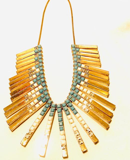 Stunning Goldtone Turquoise and Chalk White Bib: This fabulous 16-inch goldtone necklace is so chic. Summer fun, top down, music playing, roadtrip fun. I've decided it has good juju. All Items generally inspected during cleaning for damage etc. All 