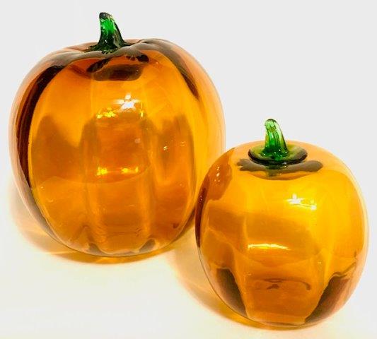 Pairing of Hand-Blown Figural Glass Pumpkins (1 of 1)