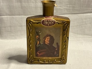 Antique Kentucky Straight Bourbon Whiskey with Old New York Sales Tax Stickers. The Merry Lute (1 of 13)