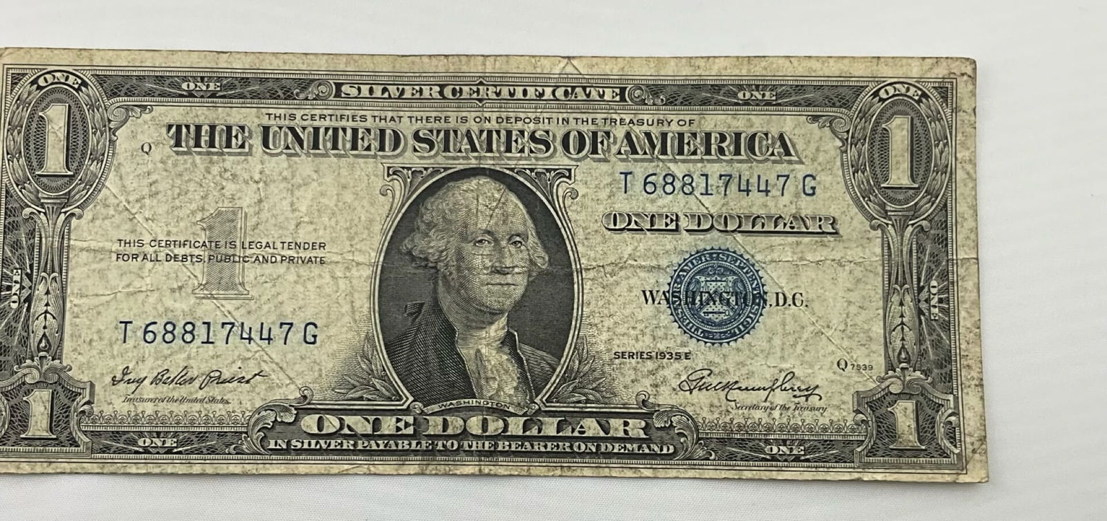 One Silver Dollar Bill series 1935 E (1 of 2)