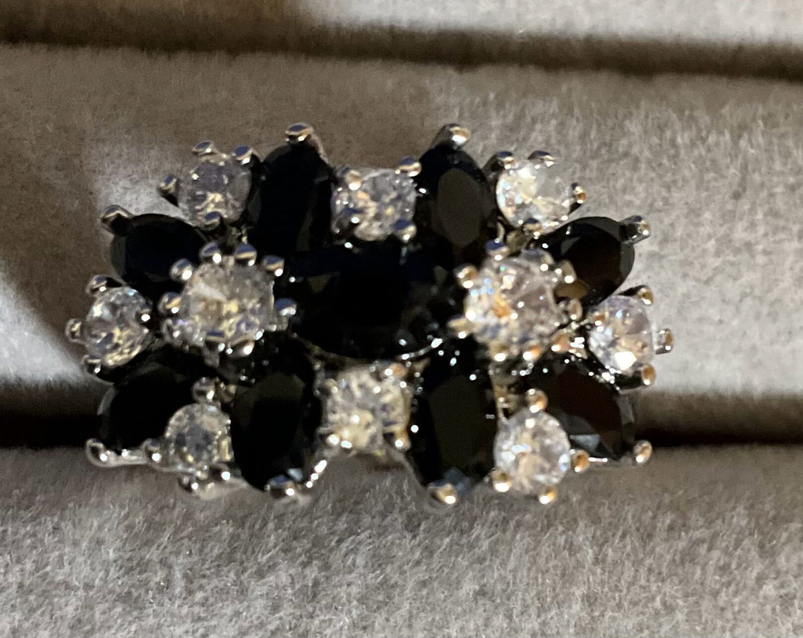 Genuine Black Onyx with Crystal Stones Ring -  Size 6.5 - NEW (1 of 4)