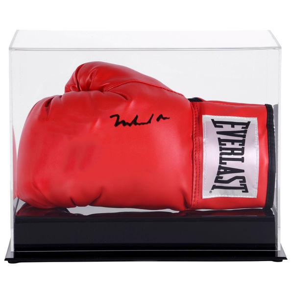 Muhammad Ali Signed Boxing Glove (1 of 1)