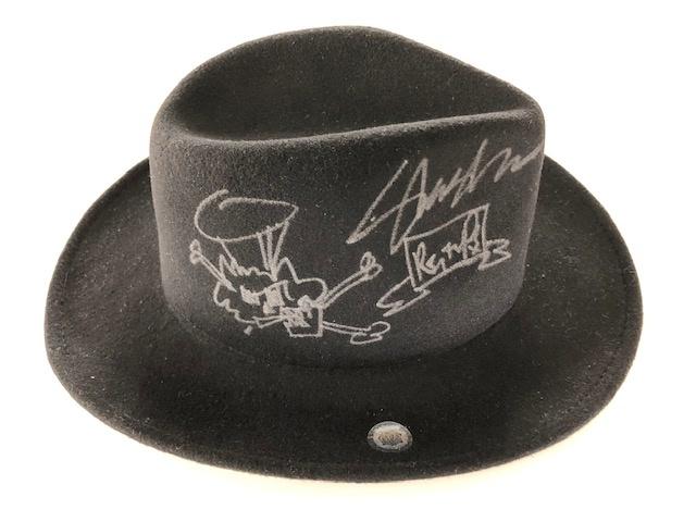Autographed Guns n Roses Slash hat with original (1 of 1)