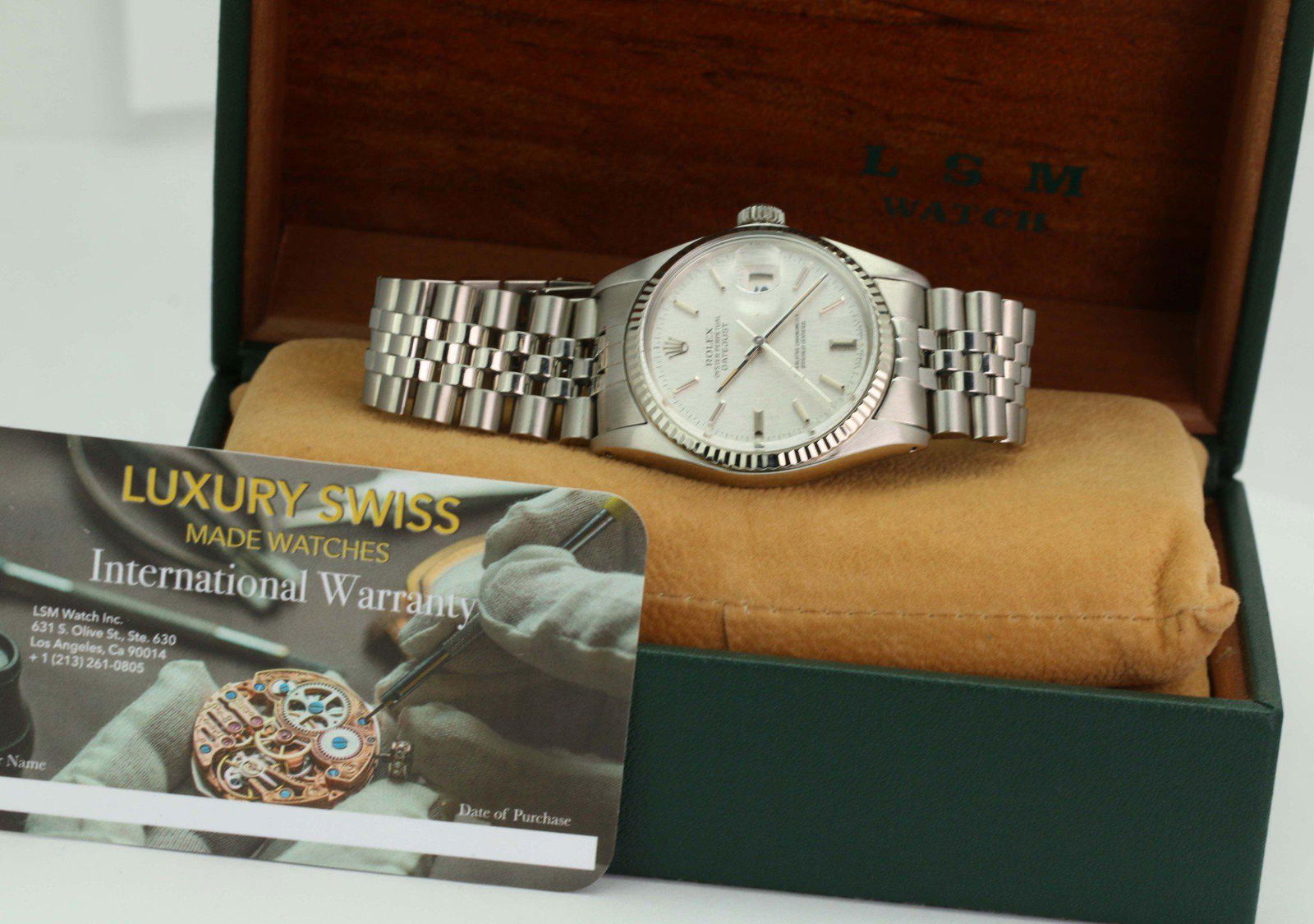 Pre-Owned Rolex Datejust 16014: Excellent Pre-Owned Rolex Datejust 16014 Condition: Excellent Pre-owned Authentic Packaging: Comes with generic watch box Paperwork: Comes with In-house Certificate Subject to Availability due to mult