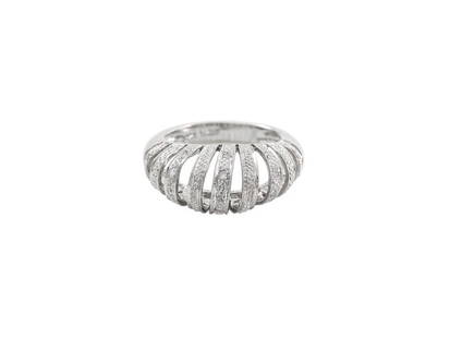 14K White Gold 0.15 Ct H SI3 Diamond Band Ring 5.8 Grams: 14K White Gold 0.15 Ct H SI3 Diamond Band Ring 5.8 Grams SKU: RBJ323613476088-E Condition: Pre-Owned Metal: White Gold Stone: Diamond Model: 323613476088-E Note: All Sales are