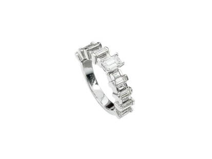 14K White Gold 1.35Ct G-H VS1 Baguette Diamond Band Ring 4.2 Grams: 14K White Gold 1.35Ct G-H VS1 Baguette Diamond Band Ring 4.2 Grams SKU: RBJ323684936868-E Condition: Pre-Owned Metal: White Gold Stone: Diamond Model: 323684936868-E Item Specifics:Base Metal: