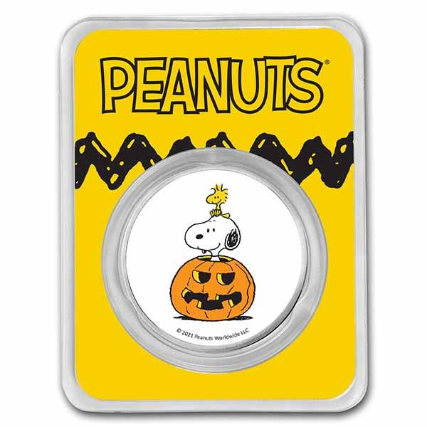 Peanuts Snoopy & Woodstock Jack-o-Lantern 1 oz Colorized Silver: Peanuts Snoopy & Woodstock Jack-o-Lantern 1 oz Colorized Silver SKU: RBJ237319 Year: N/A Grade: None Grade Service: None Mint Mark: N/A - Not Available Metal Content: 1 troy oz Purity: .9