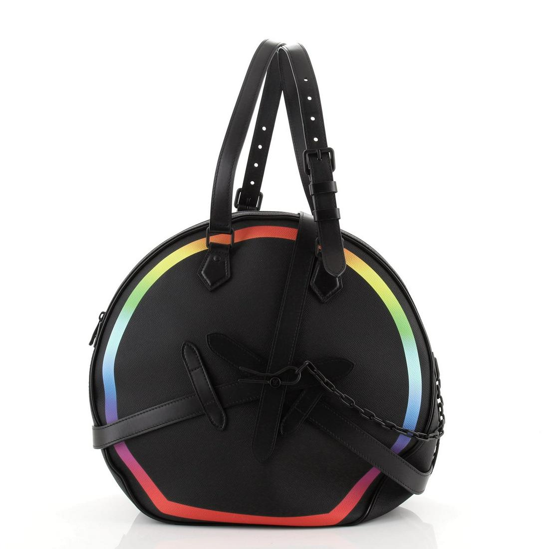 Louis Vuitton Soft Hat Trunk Bag Rainbow Taiga Leather: Louis Vuitton Soft Hat Trunk Bag Rainbow Taiga Leather Exterior Color: Black Interior Color: Black Exterior Material: Leather Interior Material: Fabric Accessories: Extra Strap missing, Dust bag S