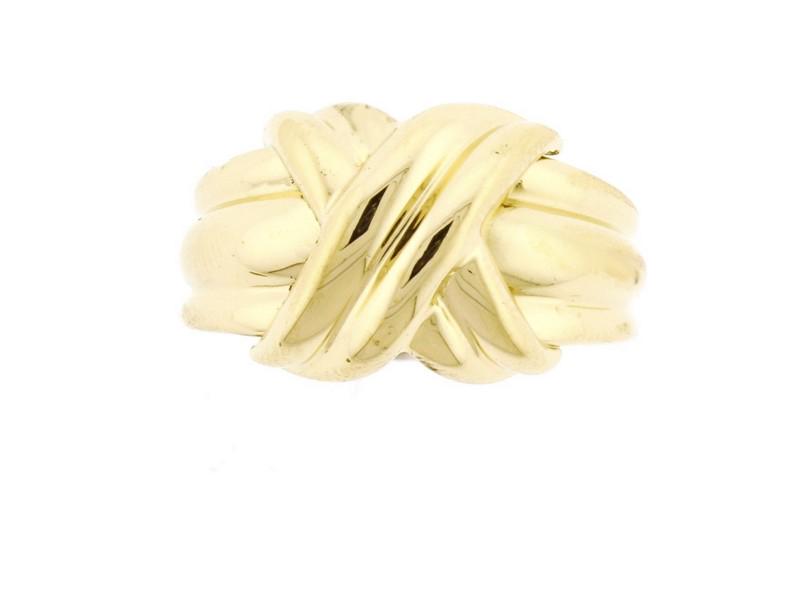 Tiffany & Co. 18K Yellow Gold Signature Ring Sz 6: Tiffany & Co. 18K Yellow Gold Signature Ring Sz 6 Product Code: 331918655322-E Brand: Tiffany & Co. Condition: Pre-Owned Metal: Yellow Gold Size and Fit: Ring Size: 6 Final Sale: THIS ITEM IS FINA