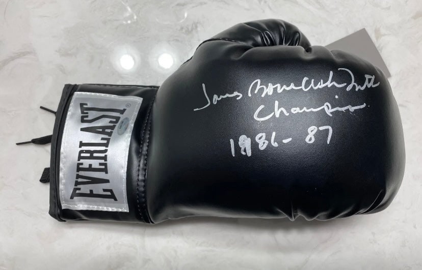 james smith signed boxing glove ss coa: james smith signed boxing glove ss coa James “Bonecrusher” Smith Signed Black Everlast Boxing Glove Schwartz Sports COA