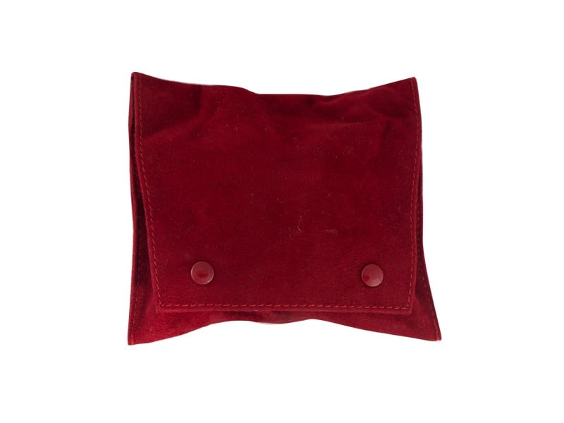 Cartier Love Bracelet Yellow Gold Size 17: Cartier Love Bracelet Yellow Gold Size 17 Product Code: JCTF336WR5018TFJTF Brand: Cartier Condition: Pre-Owned Size and Fit: Size: 17cm Final Sale: THIS ITEM IS FINAL SALE AND NOT RETURNABLE. Cart