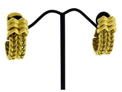 Andrew Clunn Clip On Earrings In 18k Yellow Gold In Very Good Condition: Andrew Clunn Clip On Earrings In 18k Yellow Gold In Very Good Condition Product Code: 264506341785-E Condition: Pre-Owned Metal: Yellow Gold Model: 264506341785-E Item Specifics: Base Metal: Yello