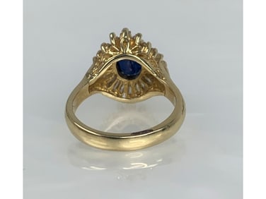 14K Yellow Gold Oval Shaped Blue Sapphire Diamond Ring