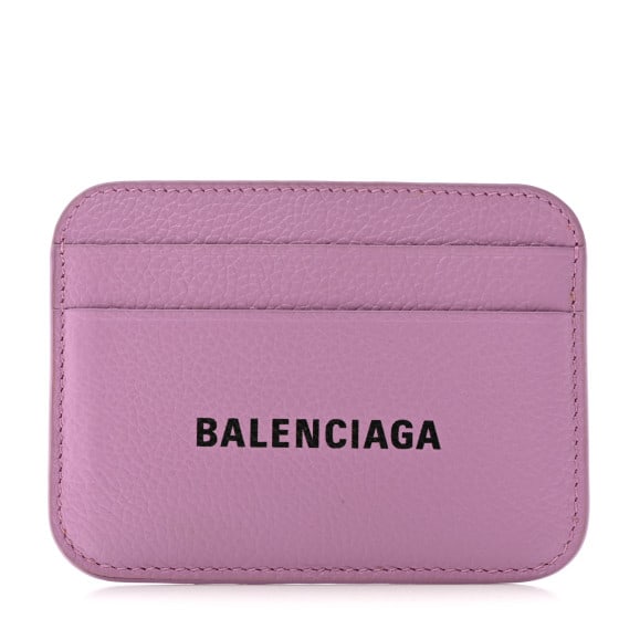 Balenciaga Grained Calfskin Logo Cash: Balenciaga Grained Calfskin Logo Cash Rounded Card Holder Lilac Black SKU no: RBJ1395592 Brand: BALENCIAGA Condition: Excellent Condition Details: Interior: Card slots are stretched Year: 2021 Bas