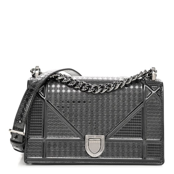Christian Dior Metallic Patent Micro-Cannage: Christian Dior Metallic Patent Micro-Cannage Small Diorama Flap Bag Onyx Black SKU no: RBJ1360441 Brand: CHRISTIAN DIOR Condition: Excellent Condition Details: Exterior: Edge wear, marks, faint corner