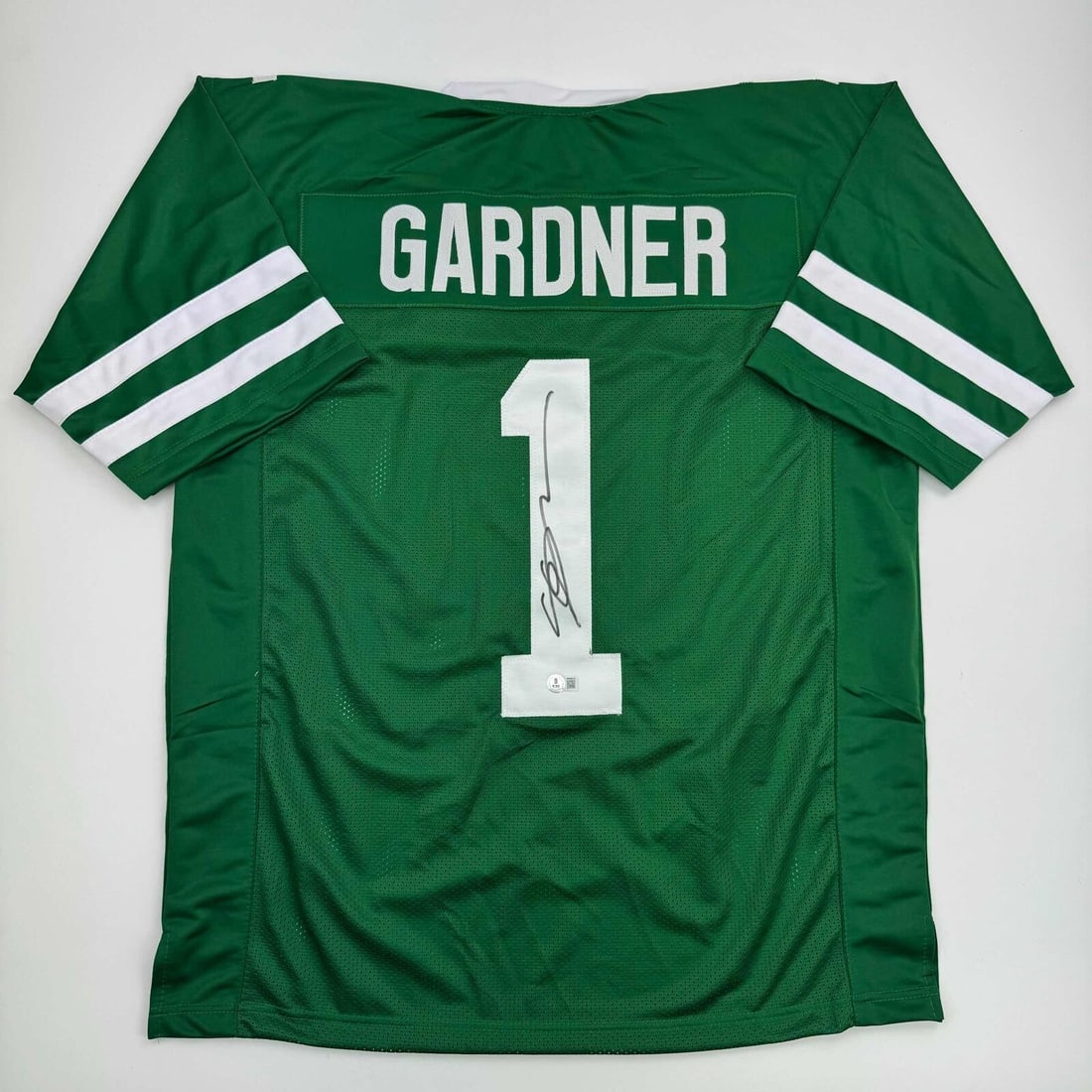 autographed/signed ahmad sauce gardner new: autographed/signed ahmad sauce gardner new york green jersey beckett BAS COA #2 Autographed/Signed Ahmad Sauce Gardner New York Green Jersey Beckett BAS COA #2 SKU no: RBJ8019018252376