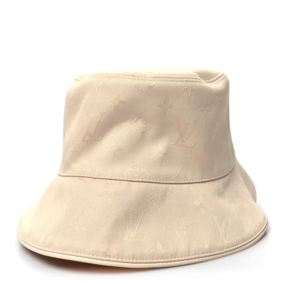 Louis Vuitton Jacquard Monogram LV: Louis Vuitton Jacquard Monogram LV First Bucket Hat M Beige SKU no: RBJ1355514 Brand: LOUIS VUITTON Condition: Excellent Condition Details: Exterior: Marks, Interior: Marks Circumference: 23.5 in