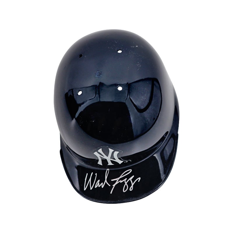 wade boggs new york yankees: wade boggs new york yankees autographed mini helmet (JSA) Wade Boggs New York Yankees Autographed Mini Helmet (JSA) SKU no: 7529129934936