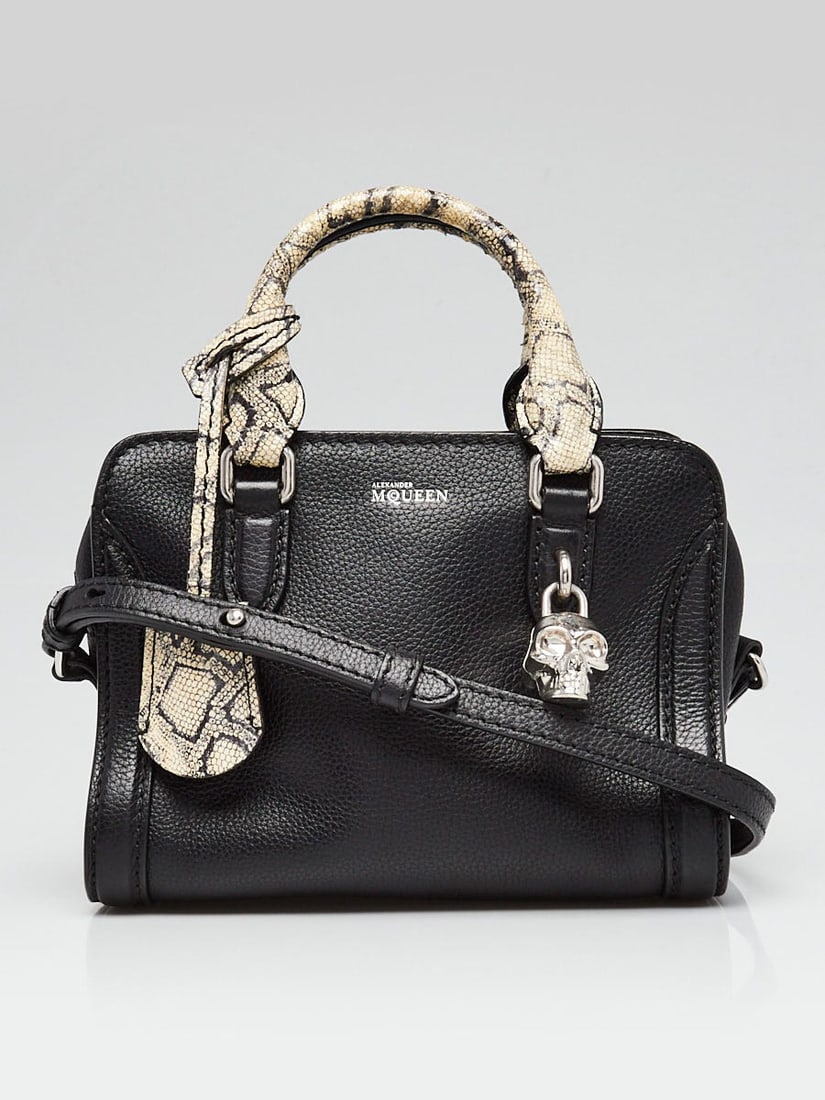 Alexander McQueen Black Pebbled Leather and: Alexander McQueen Black Pebbled Leather and Snakeskin Mini Skull Padlock Zip Tote Bag Overall Condition: Like new Exterior Condition: Like new Interior Condition: Like new Designer: Alexander McQueen