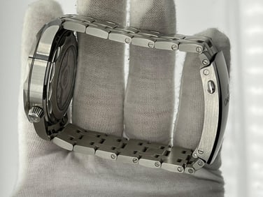 Omega Seamaster 210.30.42.20.06.001 Ceramic Blue Bezel