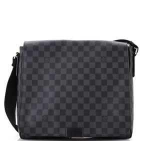 Louis Vuitton District Messenger Bag Damier