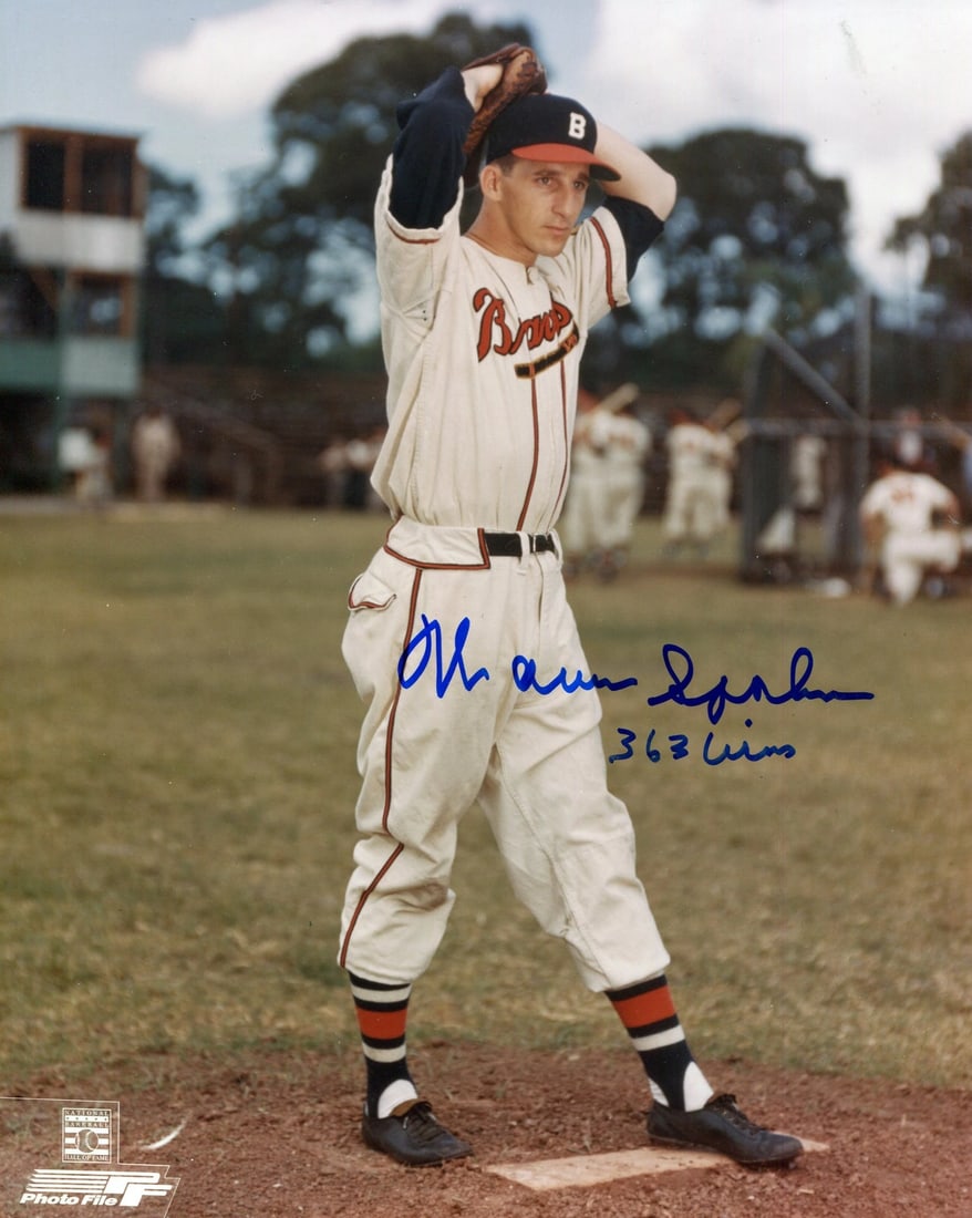 Warren Spahn Autographed 8x10 Photo: Warren Spahn Autographed 8x10 Photo Warren Spahn Autographed 8x10 Photo Guidelines for Bidding We recommend for all bidders to review the LiveAuctioneers bidding FAQ to learn about the auction and bid