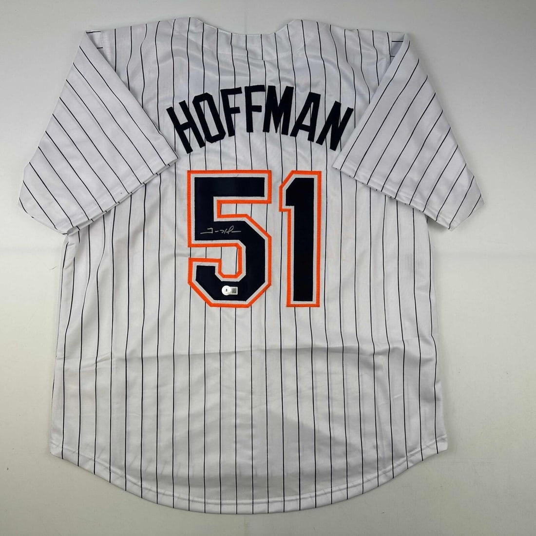 autographed/signed trevor hoffman san diego pinstripe: autographed/signed trevor hoffman san diego pinstripe jersey beckett BAS coa Autographed/Signed Trevor Hoffman San Diego Pinstripe Jersey Beckett BAS COA SKU no: RBJ7373887766616 Guidelines for Biddin
